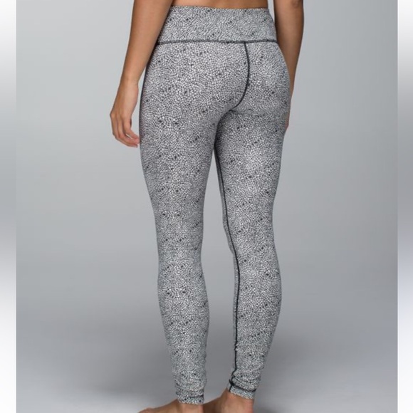 Lululemon Wunder Under Pant Floral Mid Rise - Picture 1 of 8